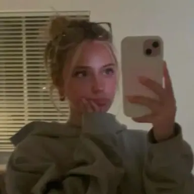 Profile image of Courtney - friends sis