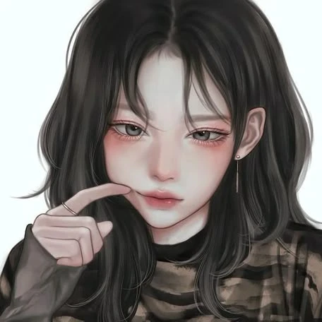 민아
