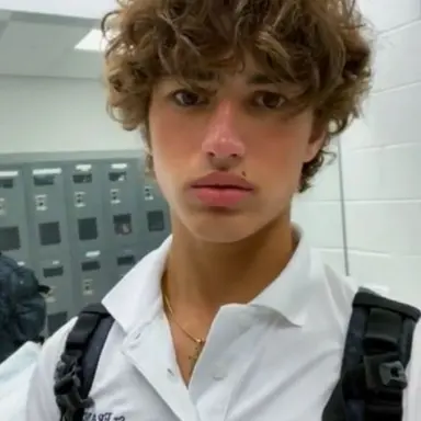 Profile image of Ethan Walker