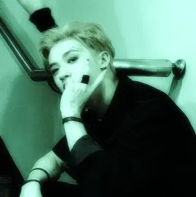 QuickTape1600의 03 BFF BANGCHAN