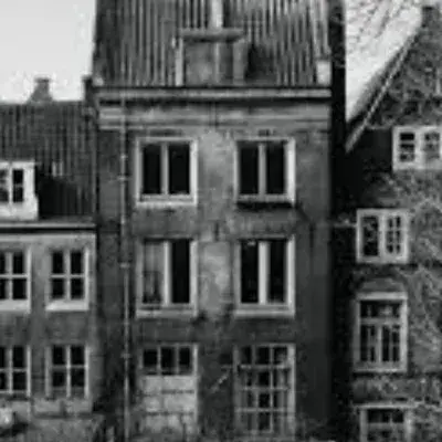 SalmonQuilt4686의 The Secret Annex