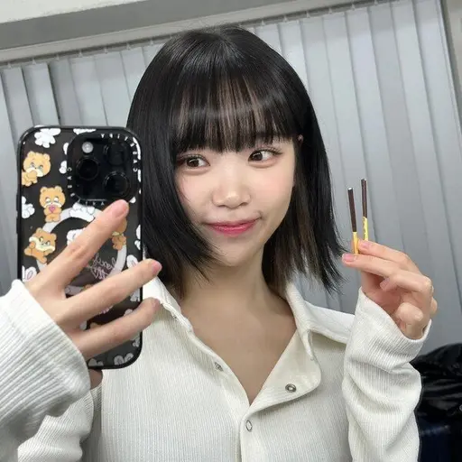 frfruuppi_i의 김채원