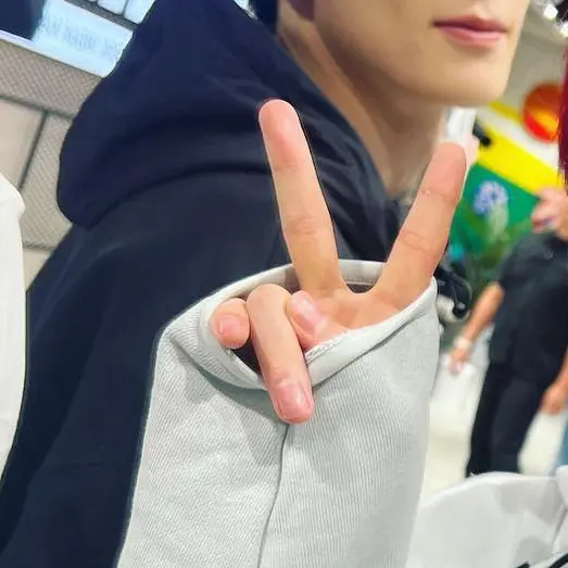 onyourm_ark_lee의 -