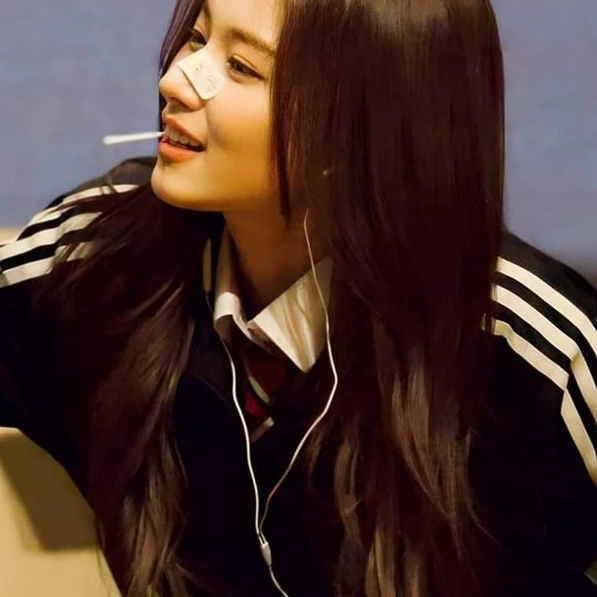 サナ