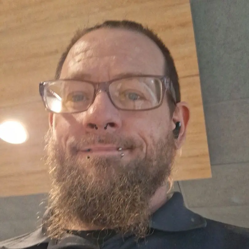 ModestPlank0883의 Hidden cabin