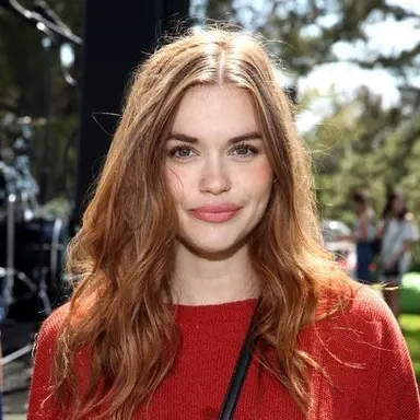 Profile image of Holland Roden