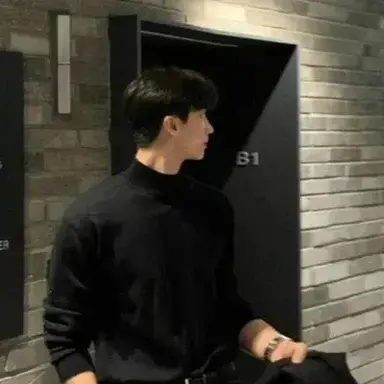 Profile image of Min-jun