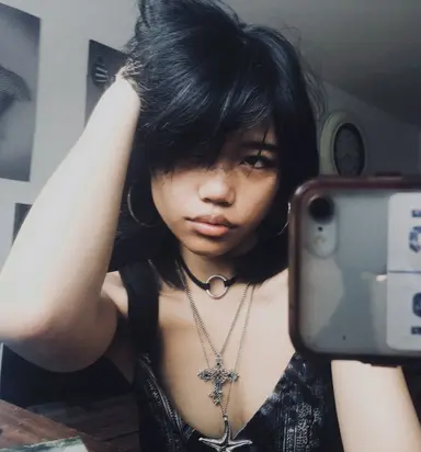Profile image of Avhey