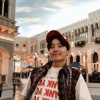 Profile image of Jung Hoseok