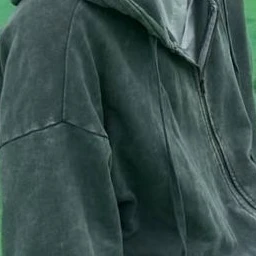 이현우