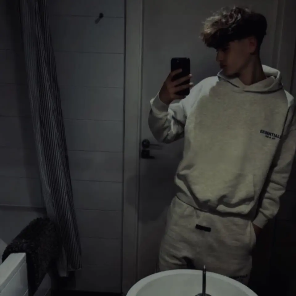 TimelyFatty8570의 Alfie