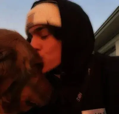 AiryKoala1074의 GARRETT GRAHAM