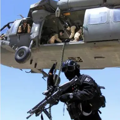 Profile image of 경찰 및 군인