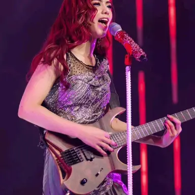 Profile image of Mikha Lim