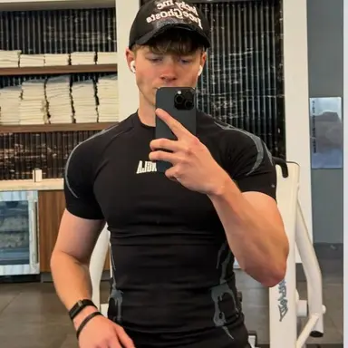 Profile image of Sam