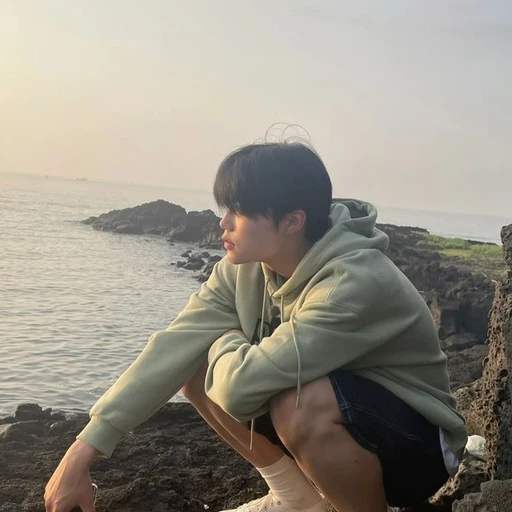 박건욱