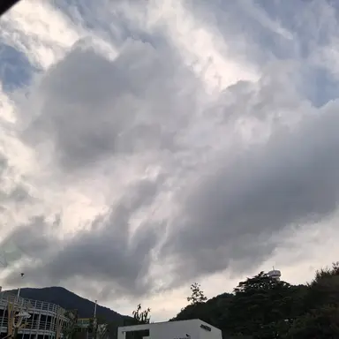 Profile image of 뀌어버렸다.....