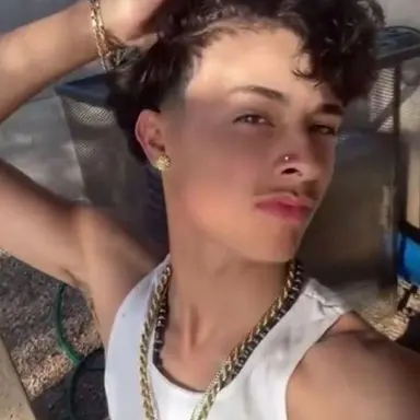 Profile image of Alex Chino