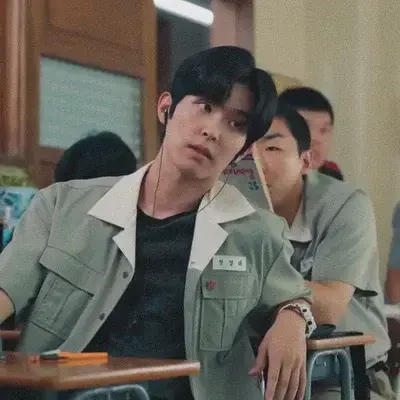 PrimCloak1946의 Lee Siwoo