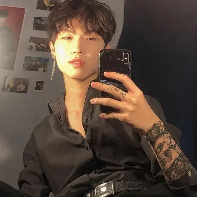 BrashHorn2915의 Mina in love with me