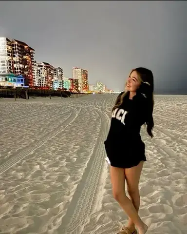 Profile image of Everly Blake