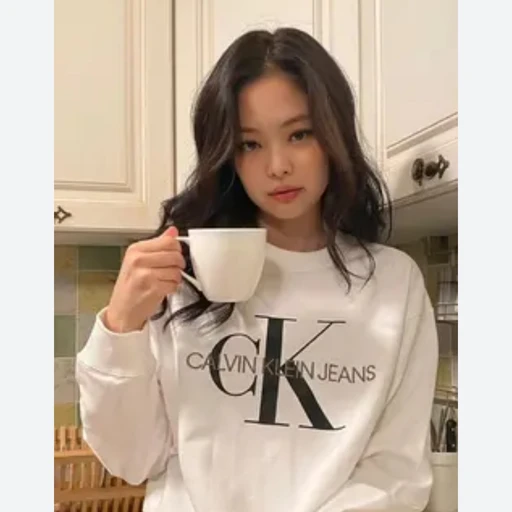 강현빈
