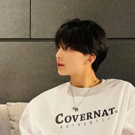 WornCow7195의 친동생 윤정한