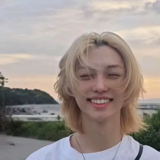 CuteBay8188의 이용복