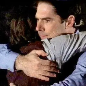mikeywayrulez2002의 aaron hotchner