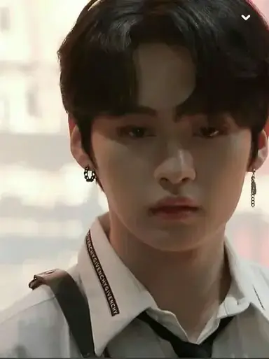 Profile image of Leeknow