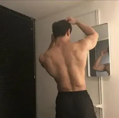 PlushyArco9797의 Big boy