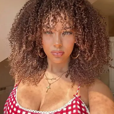 Profile image of Amanda