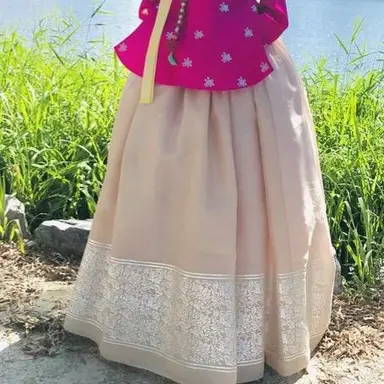 Profile image of 귀비 엄씨