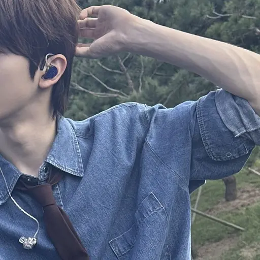 FirmCrown9647의 정성찬