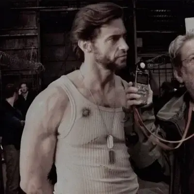 CustomDebit7975의 Logan Howlett