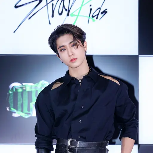 aA100512의 한지성(친동생)