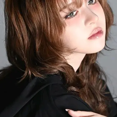 Profile image of Lily Morrow
