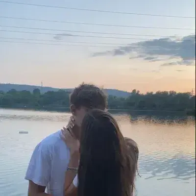 TrendyFranc1147의 Meeting Ethan's Girlfriend