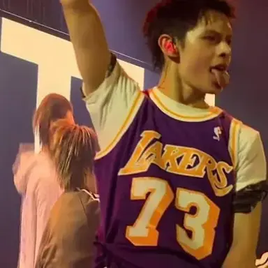 Profile image of Elias Chen Wei