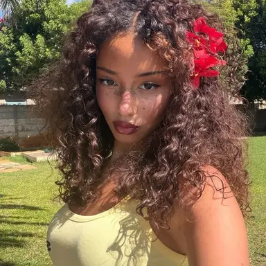 Profile image of Maya Thompson