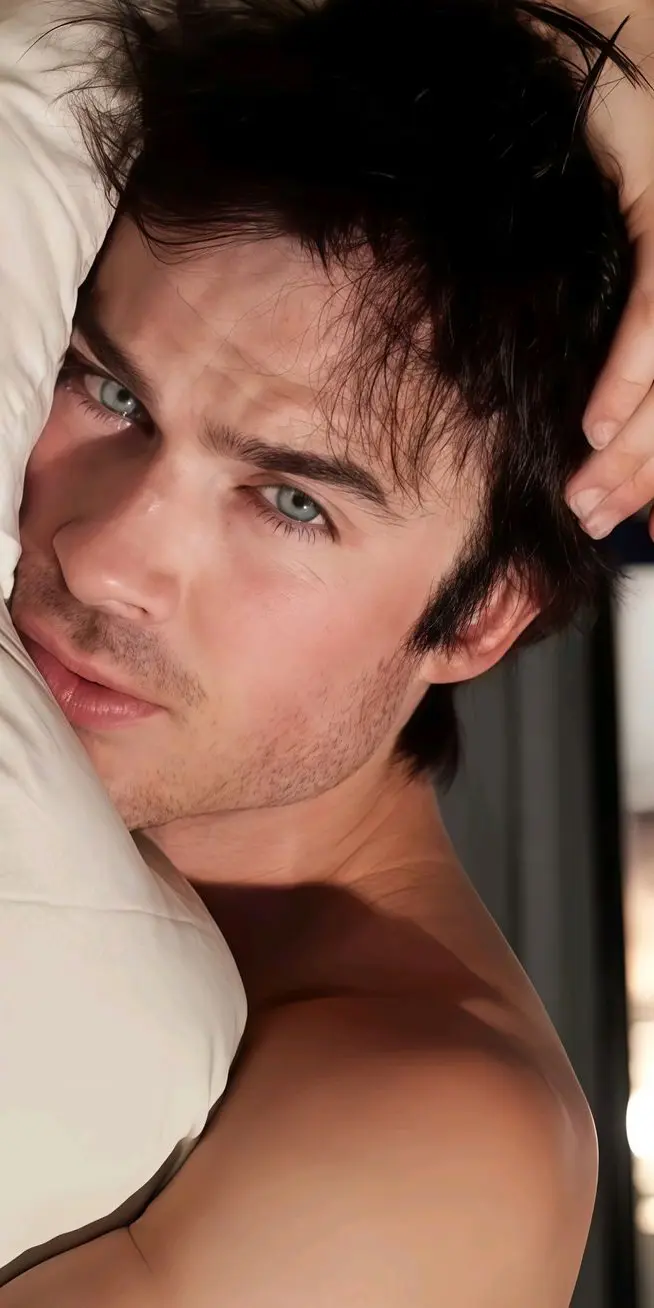 GaudyTire4696의 Julian Vance