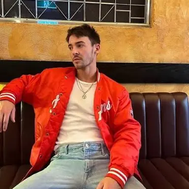 Profile image of Logan