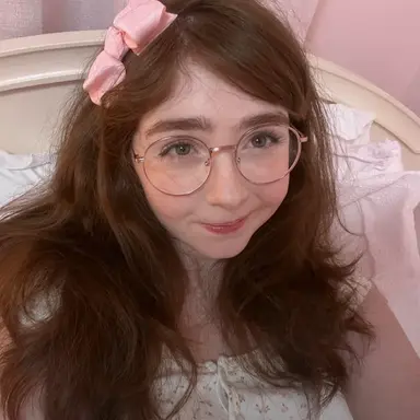 Profile image of Clara