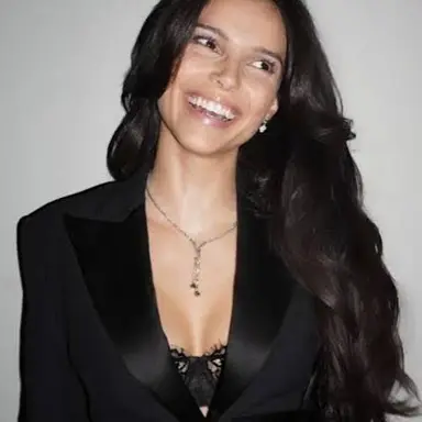 Profile image of Inde Navarrette