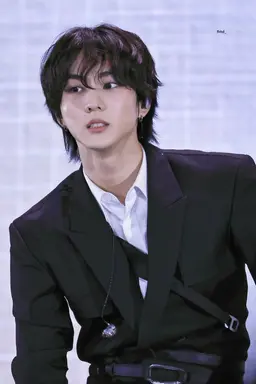 Profile image of Jungwon yang