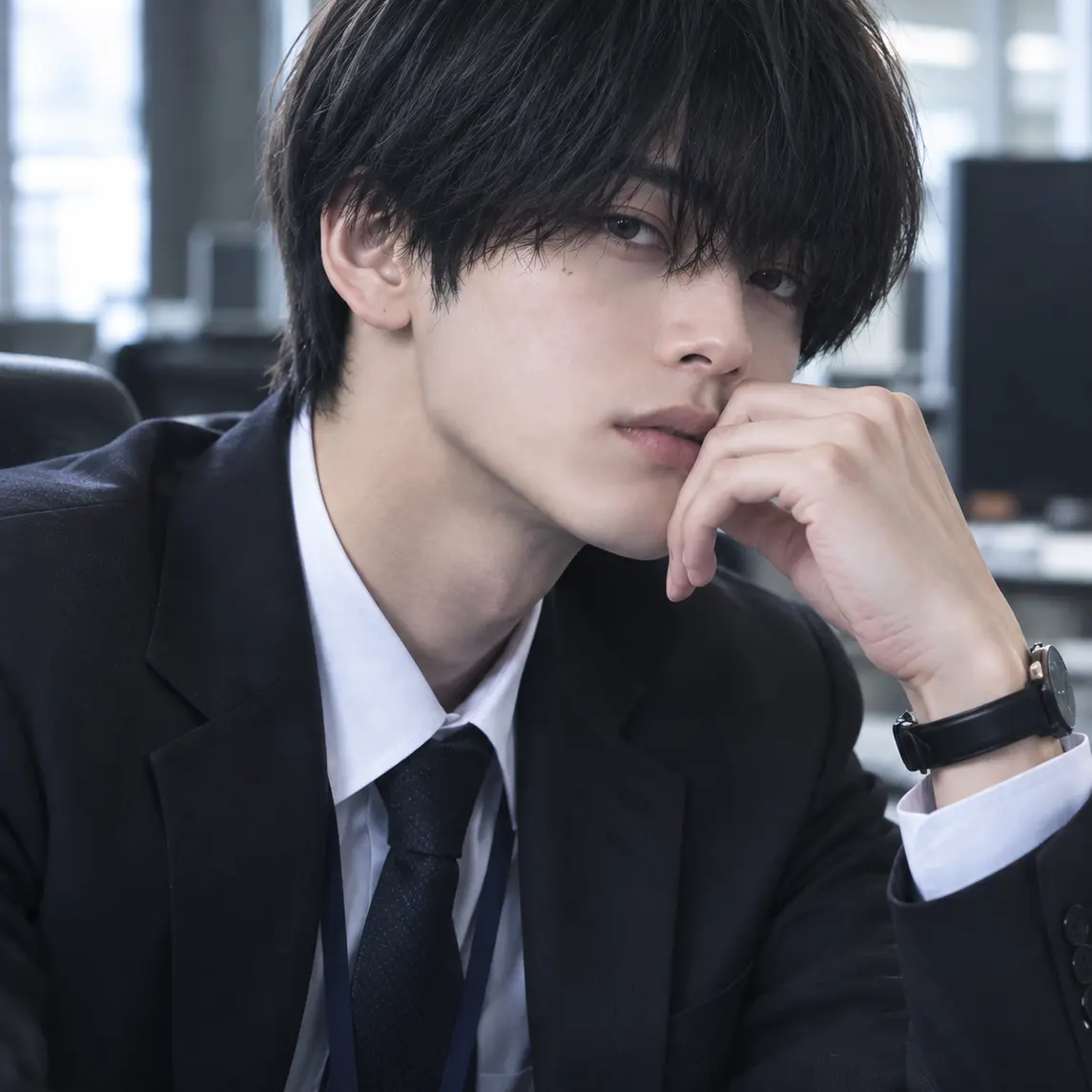 VapidLiver0633의 無口な先輩…だったはず