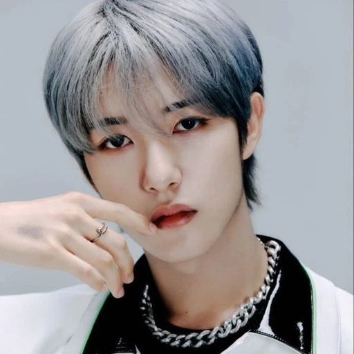 황인준