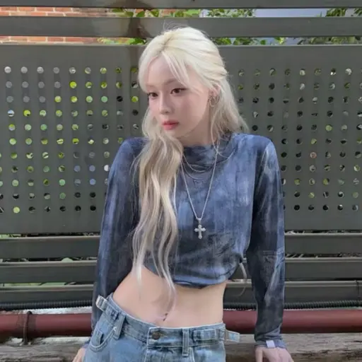 PaltryJade5182의 김민정