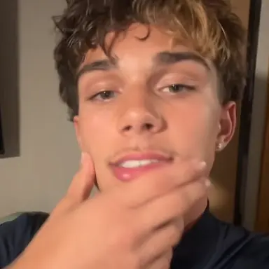 Profile image of brayden