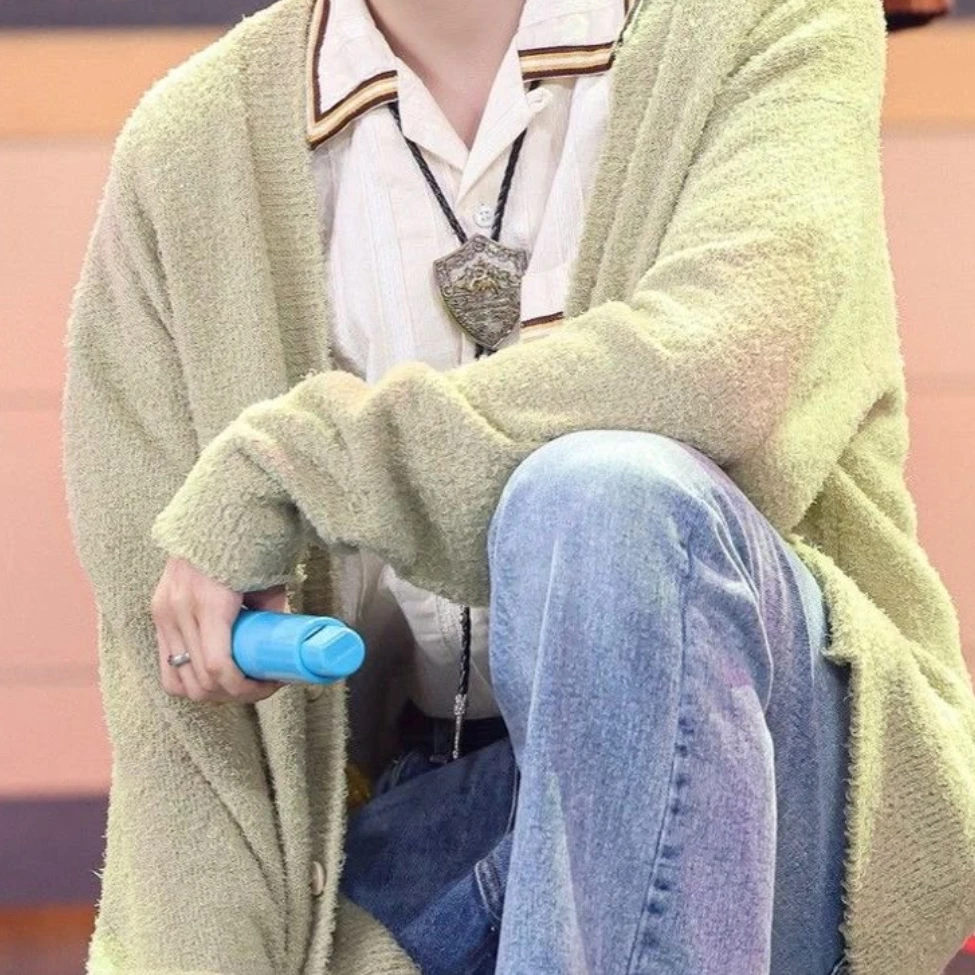 김   운 학